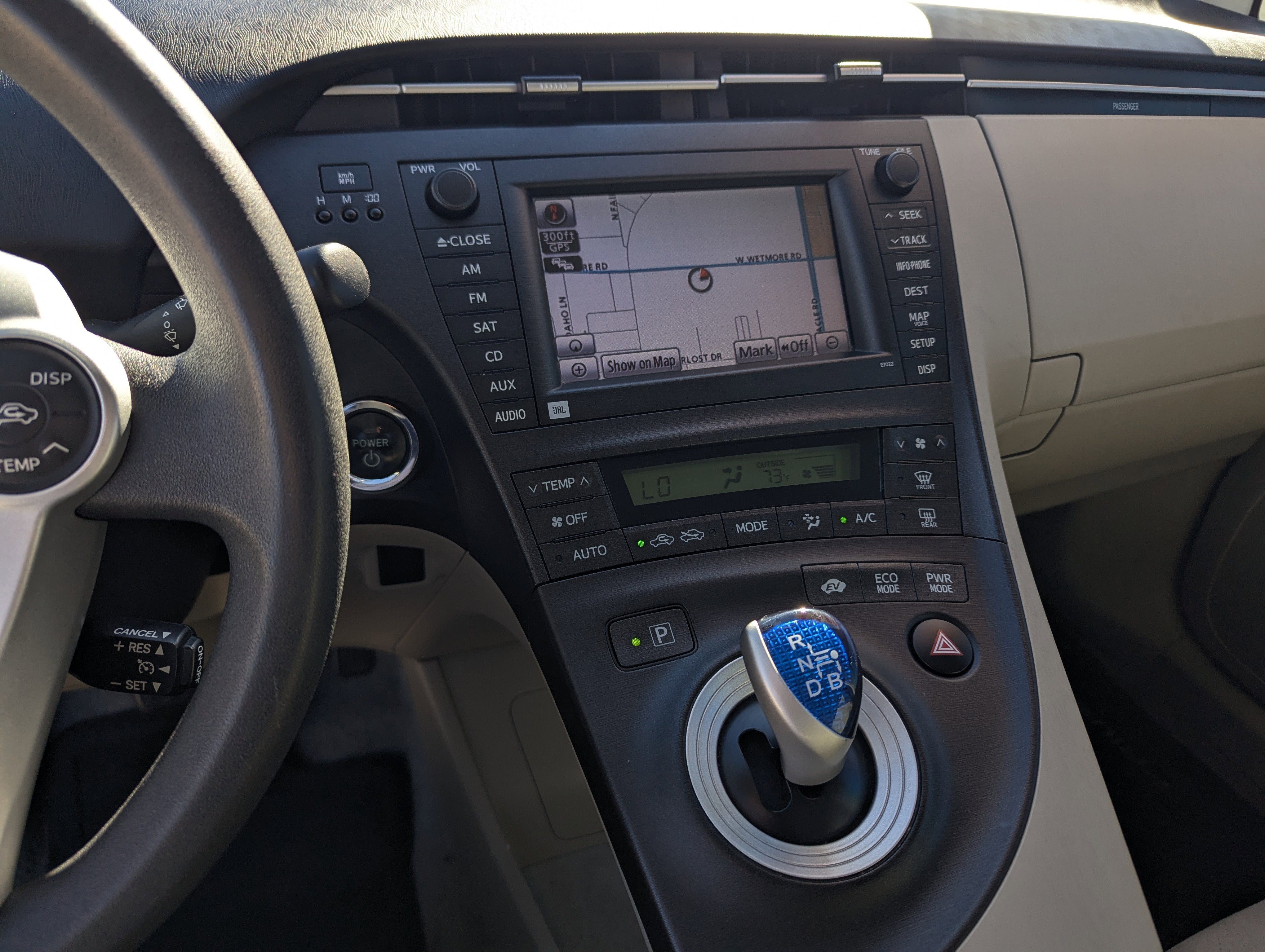 2010 Toyota Prius III