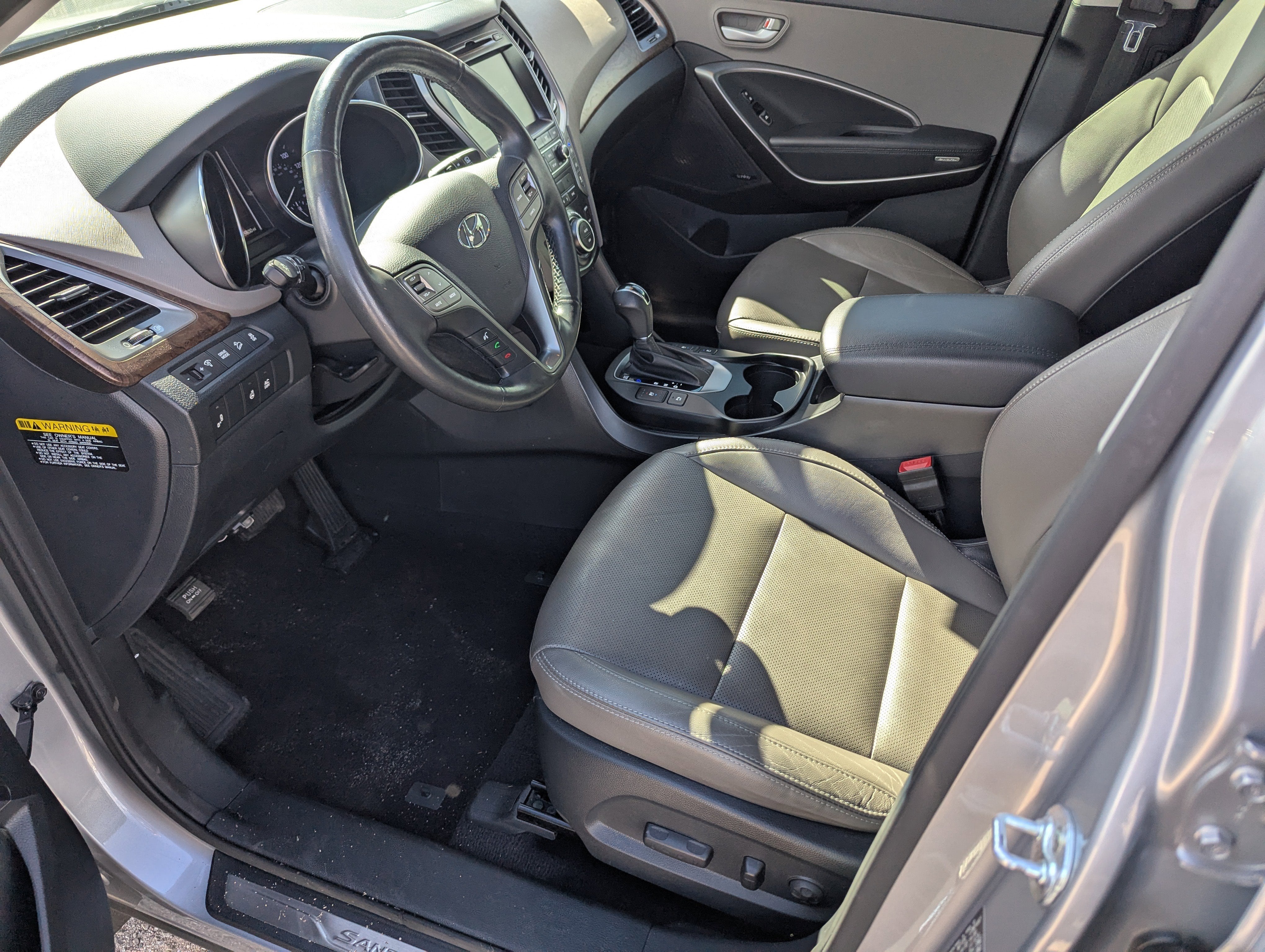 2017 Hyundai Santa Fe Limited Ultimate