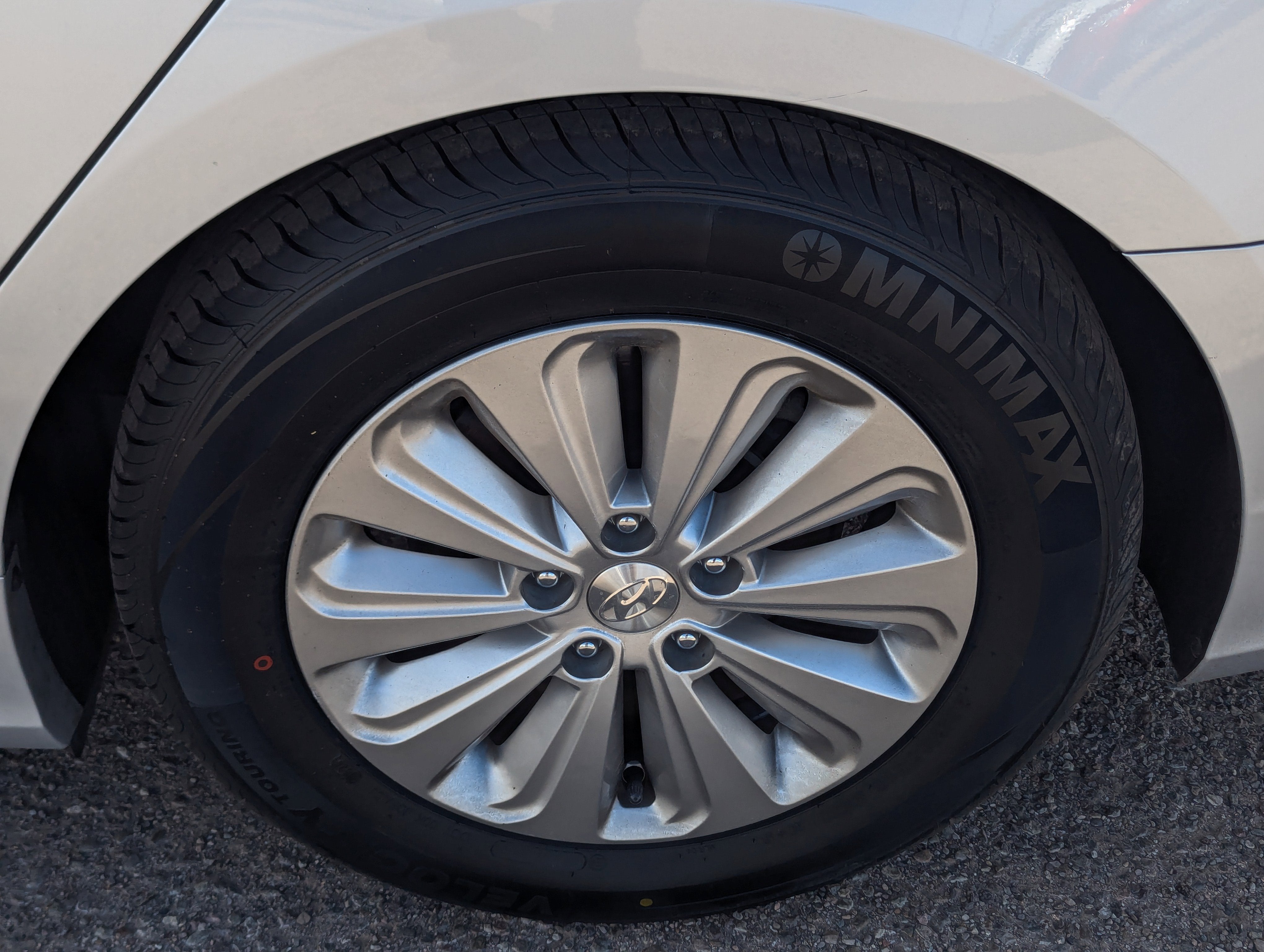 2016 Hyundai Sonata Hybrid SE