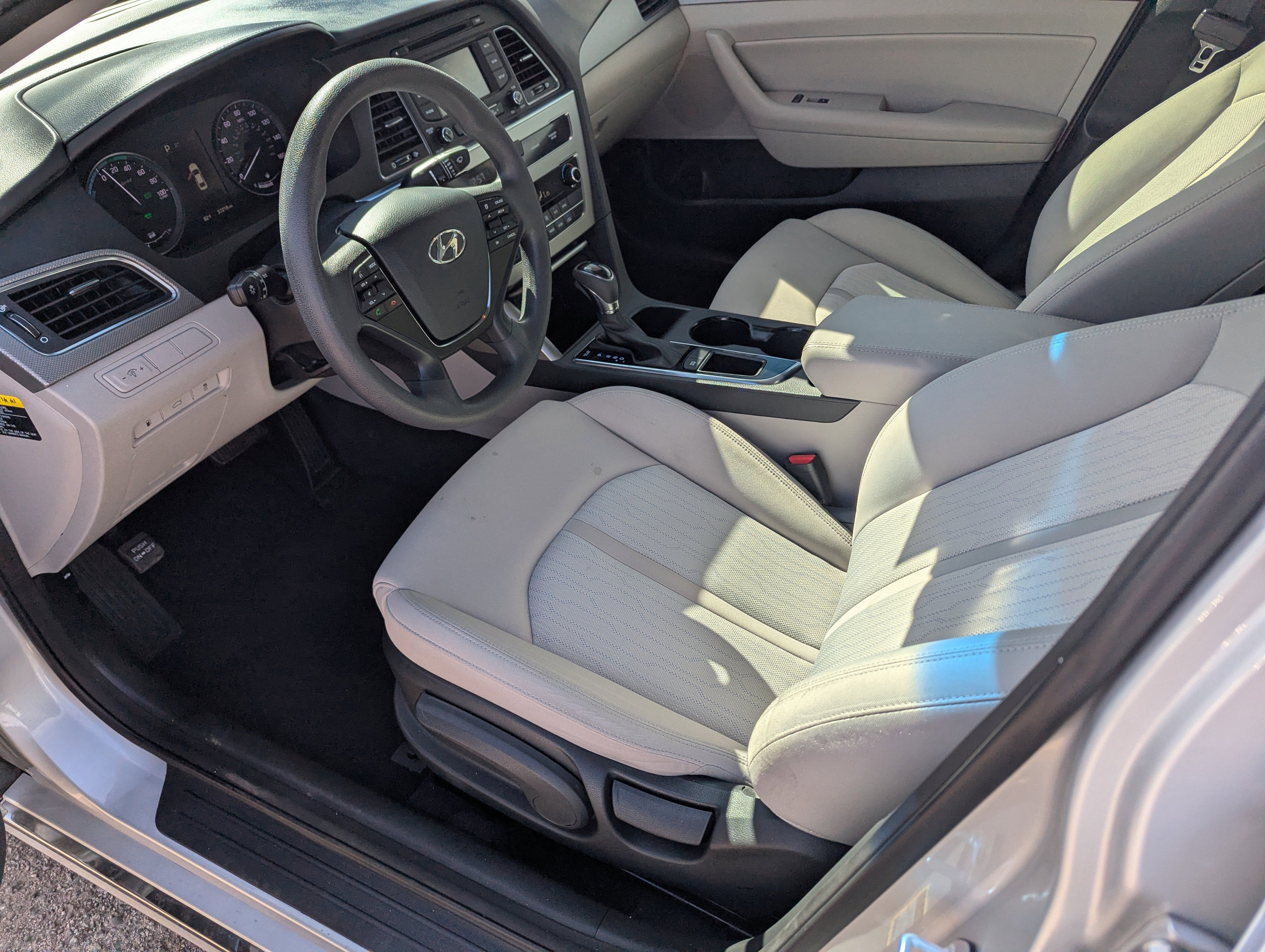 2016 Hyundai Sonata Hybrid SE