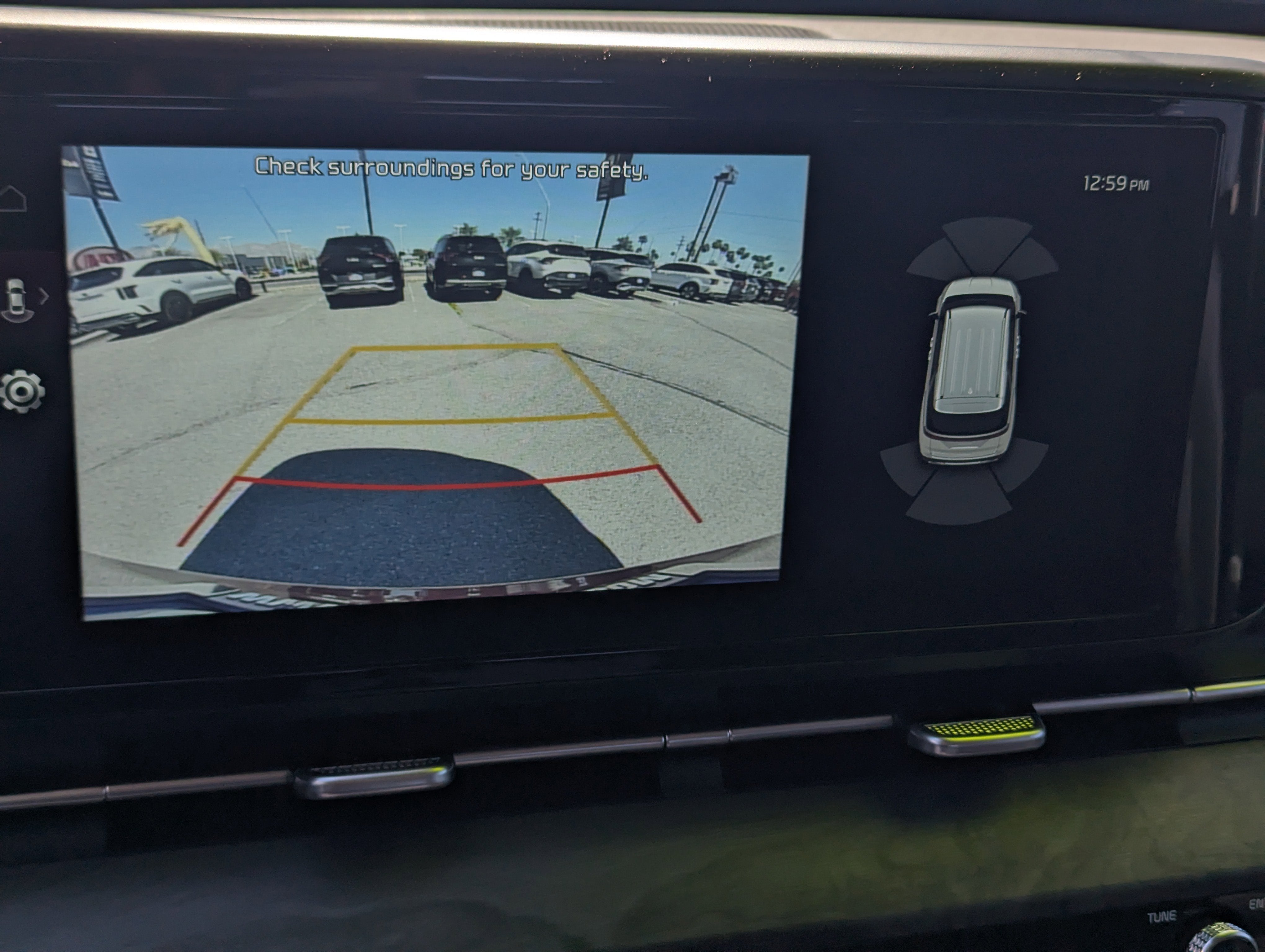 2024 Kia Carnival EX