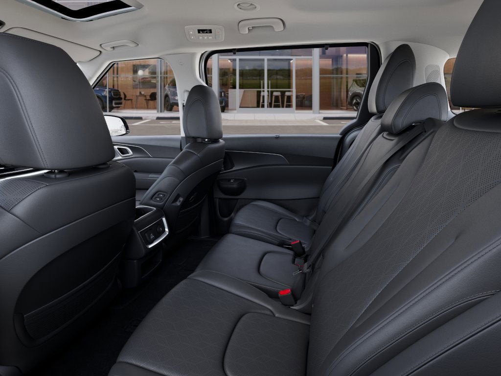 2026 Kia Carnival Base