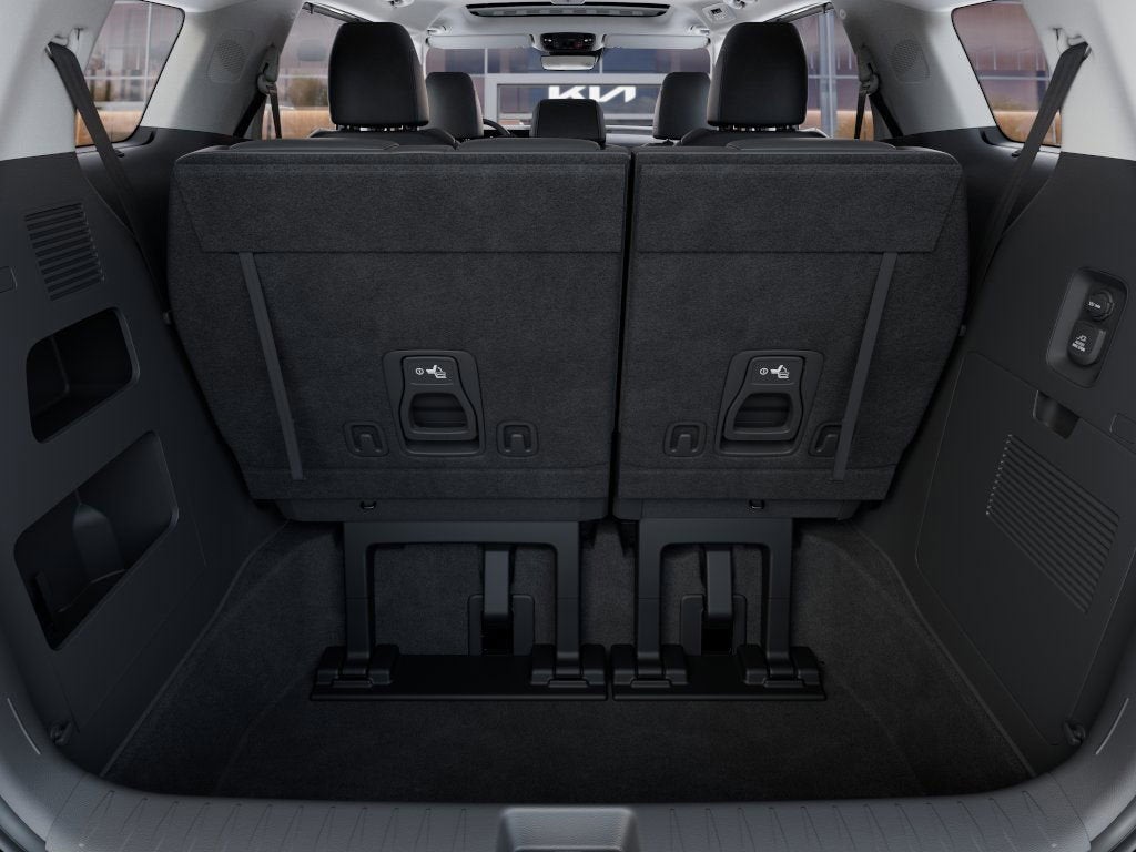 2026 Kia Carnival Base