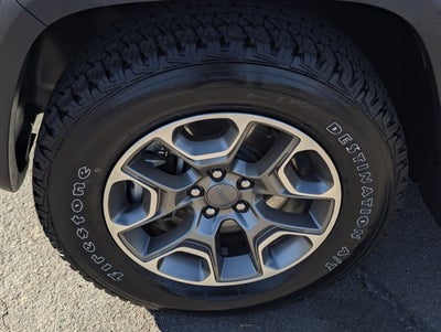 2022 Jeep Cherokee Trailhawk