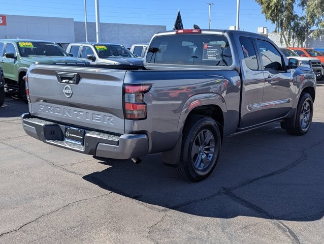 2025 Nissan Frontier SV