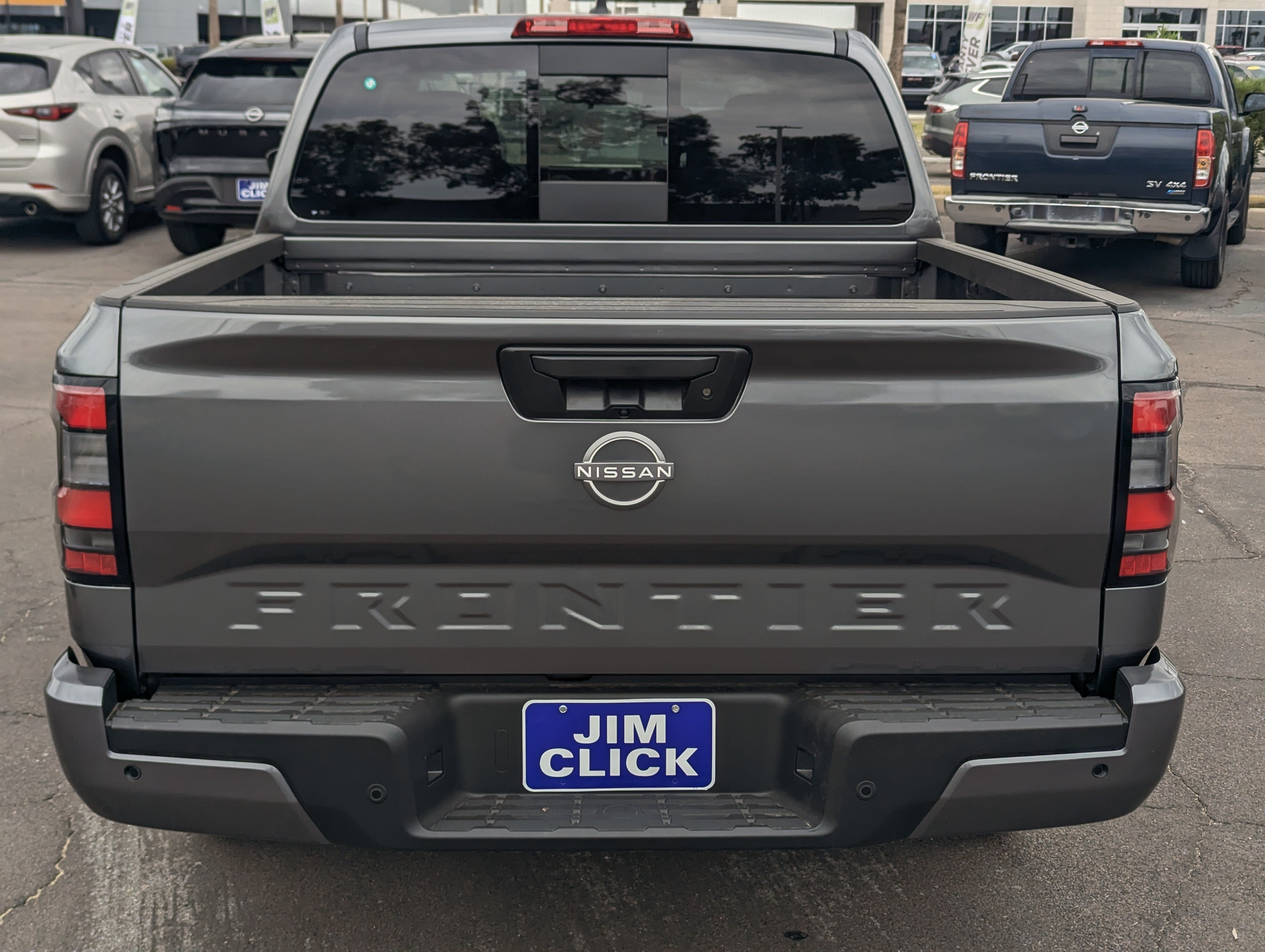 2027 Nissan Frontier SV