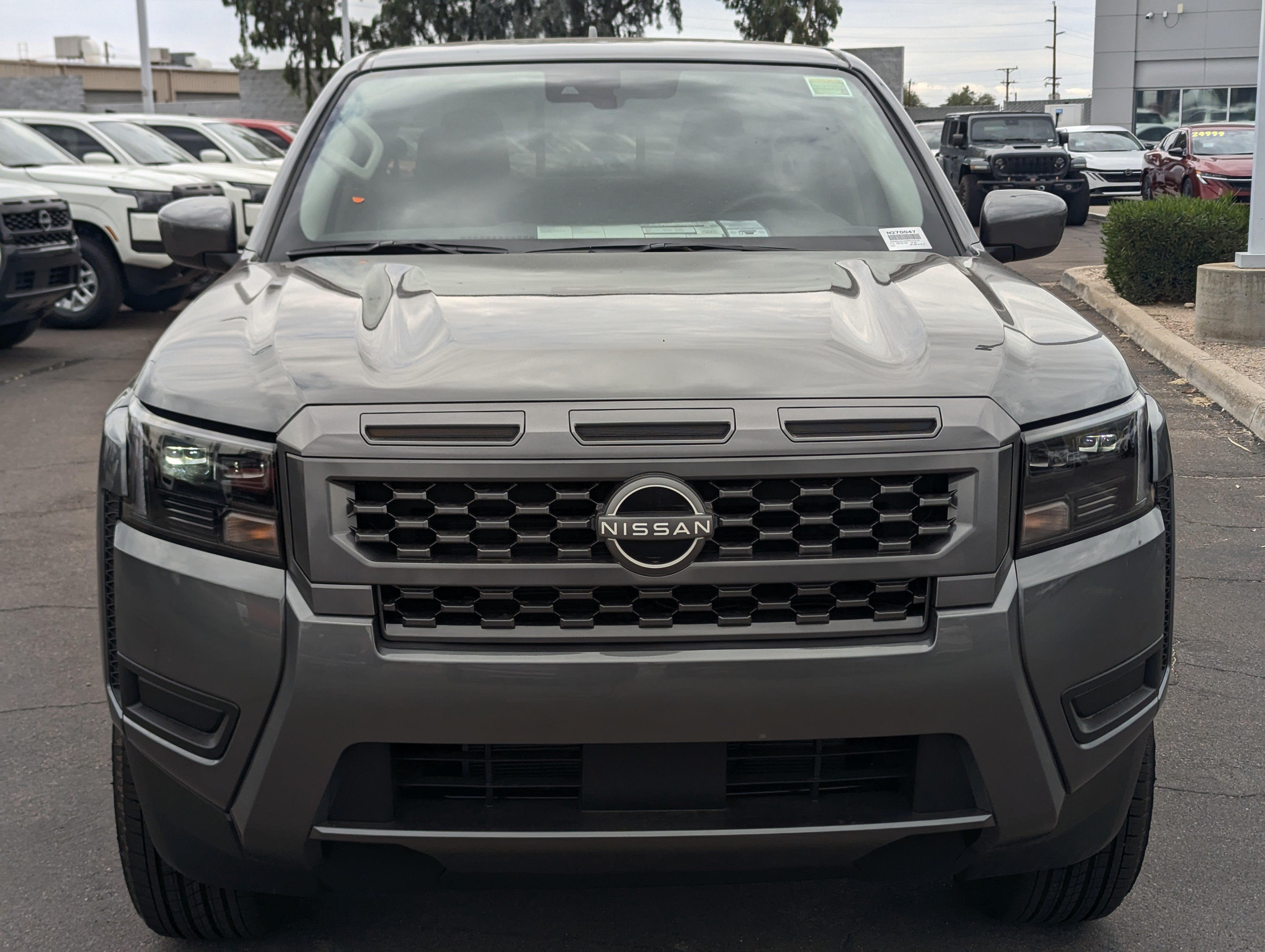 2027 Nissan Frontier SV