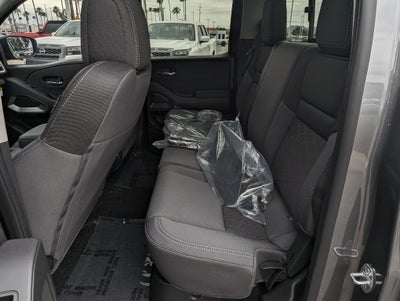 2027 Nissan Frontier SV