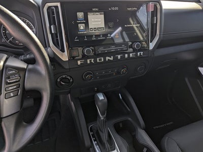 2025 Nissan Frontier SV