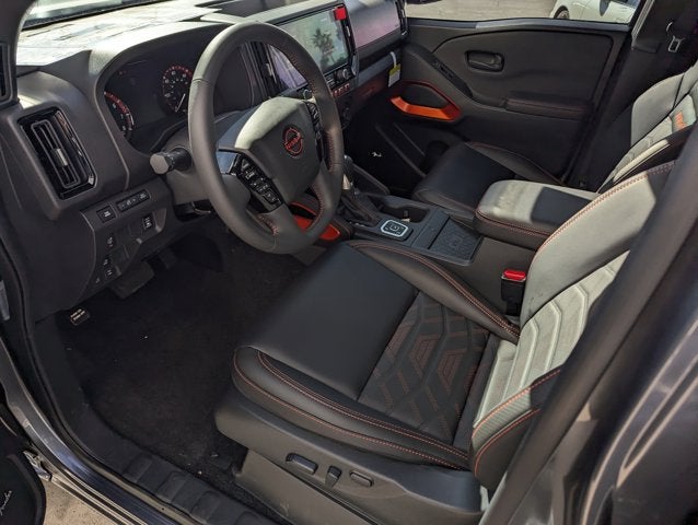 2026 Nissan Frontier PRO-4X w/R Package