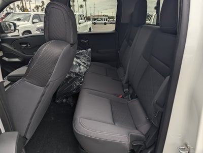 2027 Nissan Frontier SV
