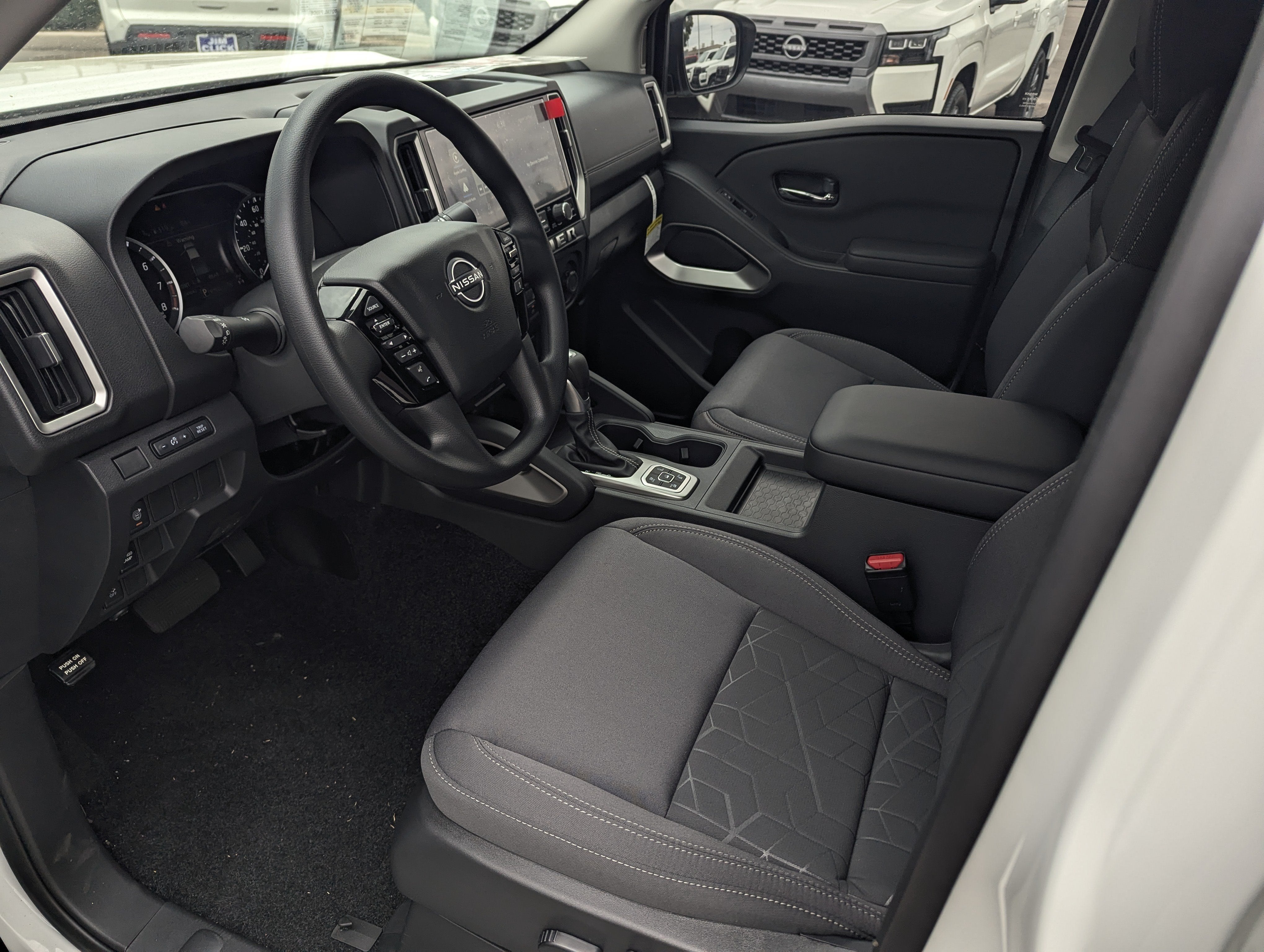 2027 Nissan Frontier SV