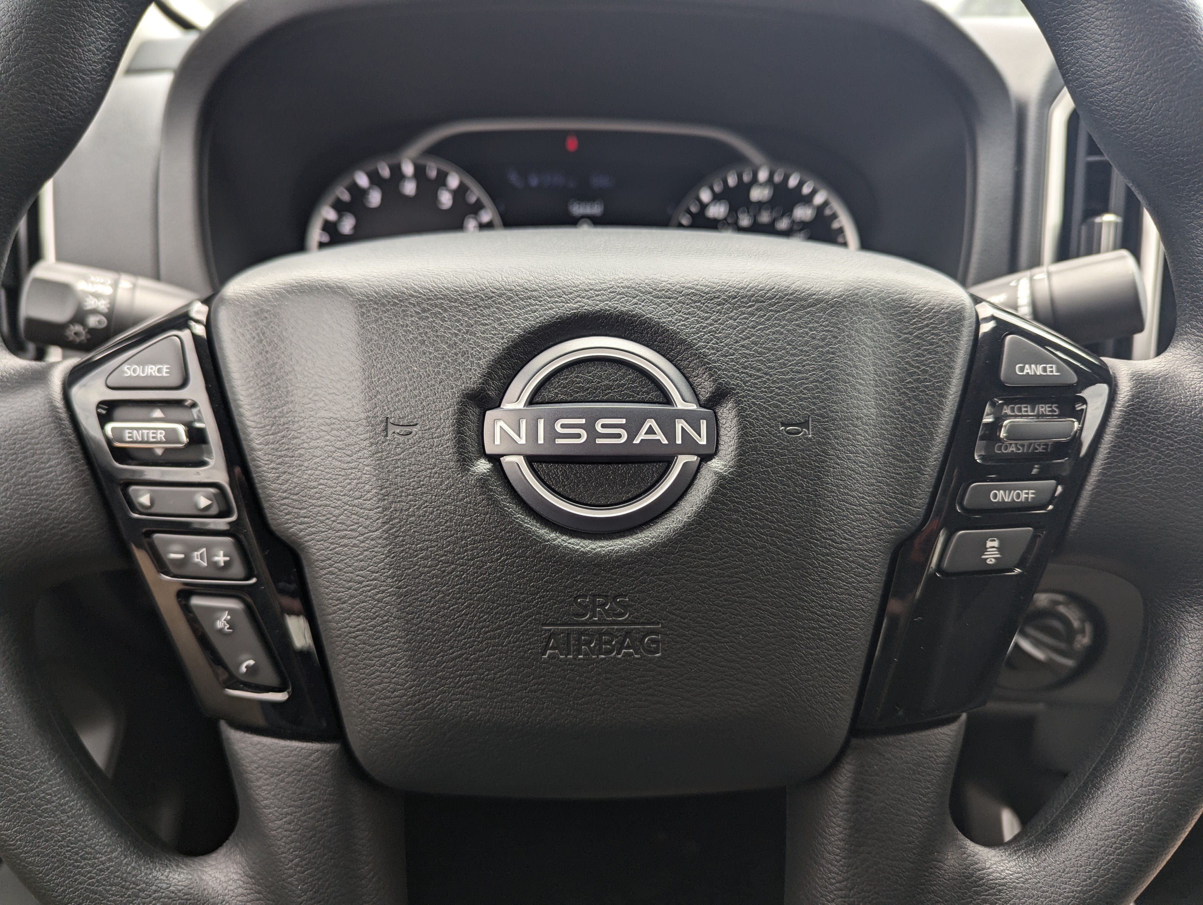 2027 Nissan Frontier SV