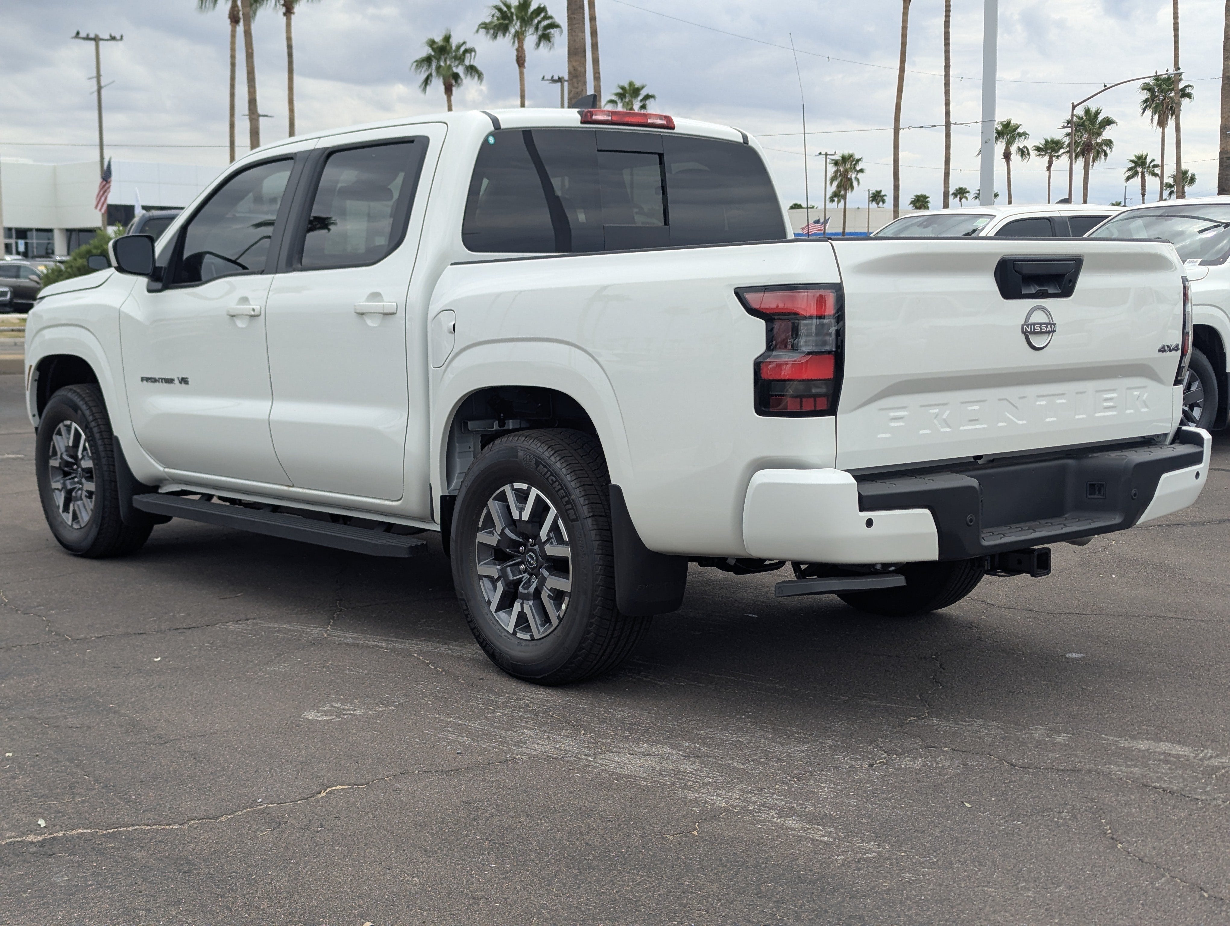 2027 Nissan Frontier SV