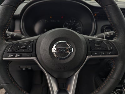 2021 Nissan Kicks SR