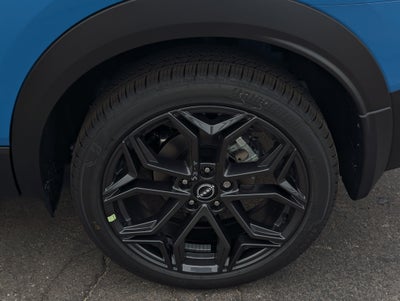 2027 Nissan Kicks SR