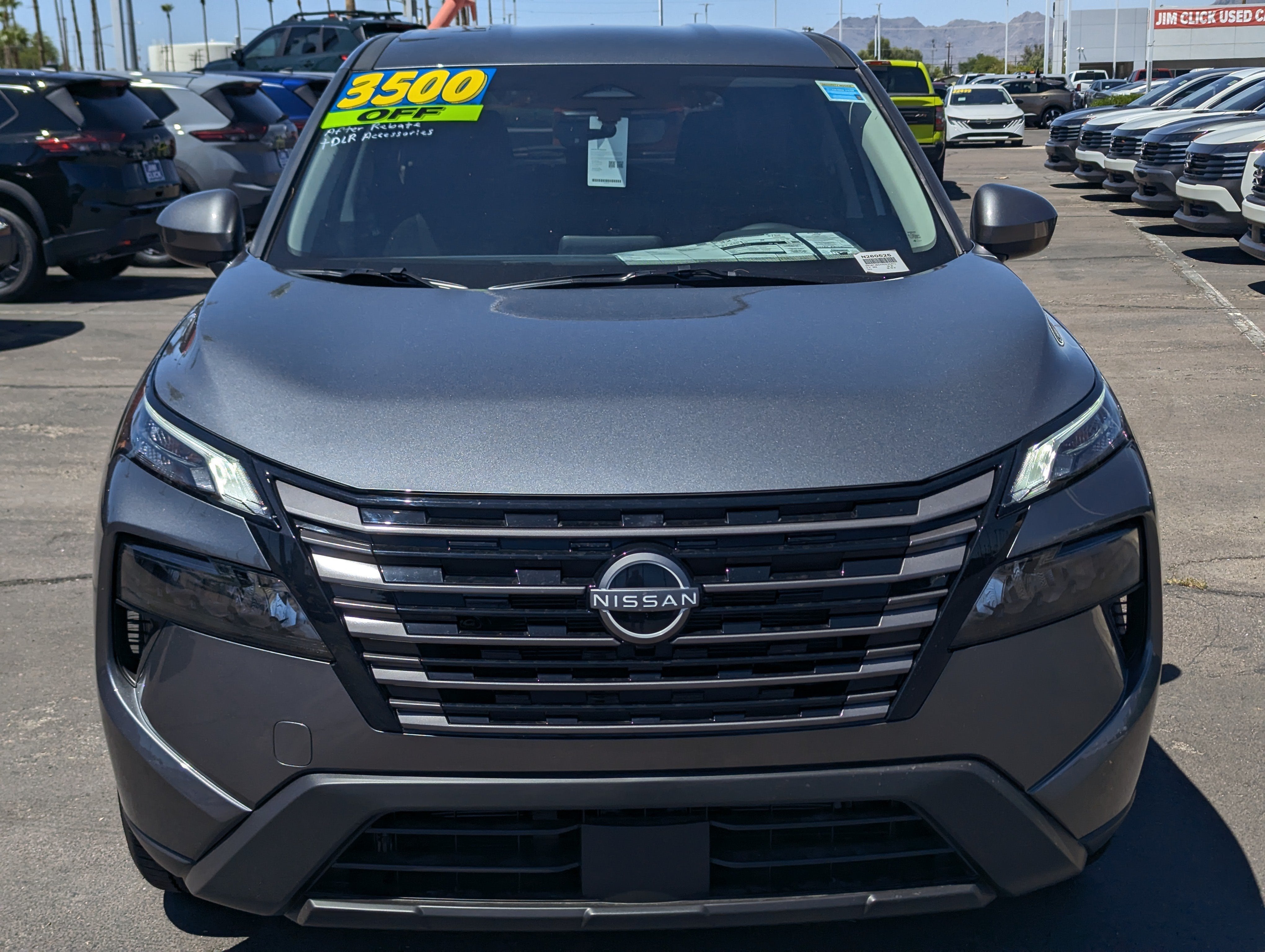 2026 Nissan Rogue SV