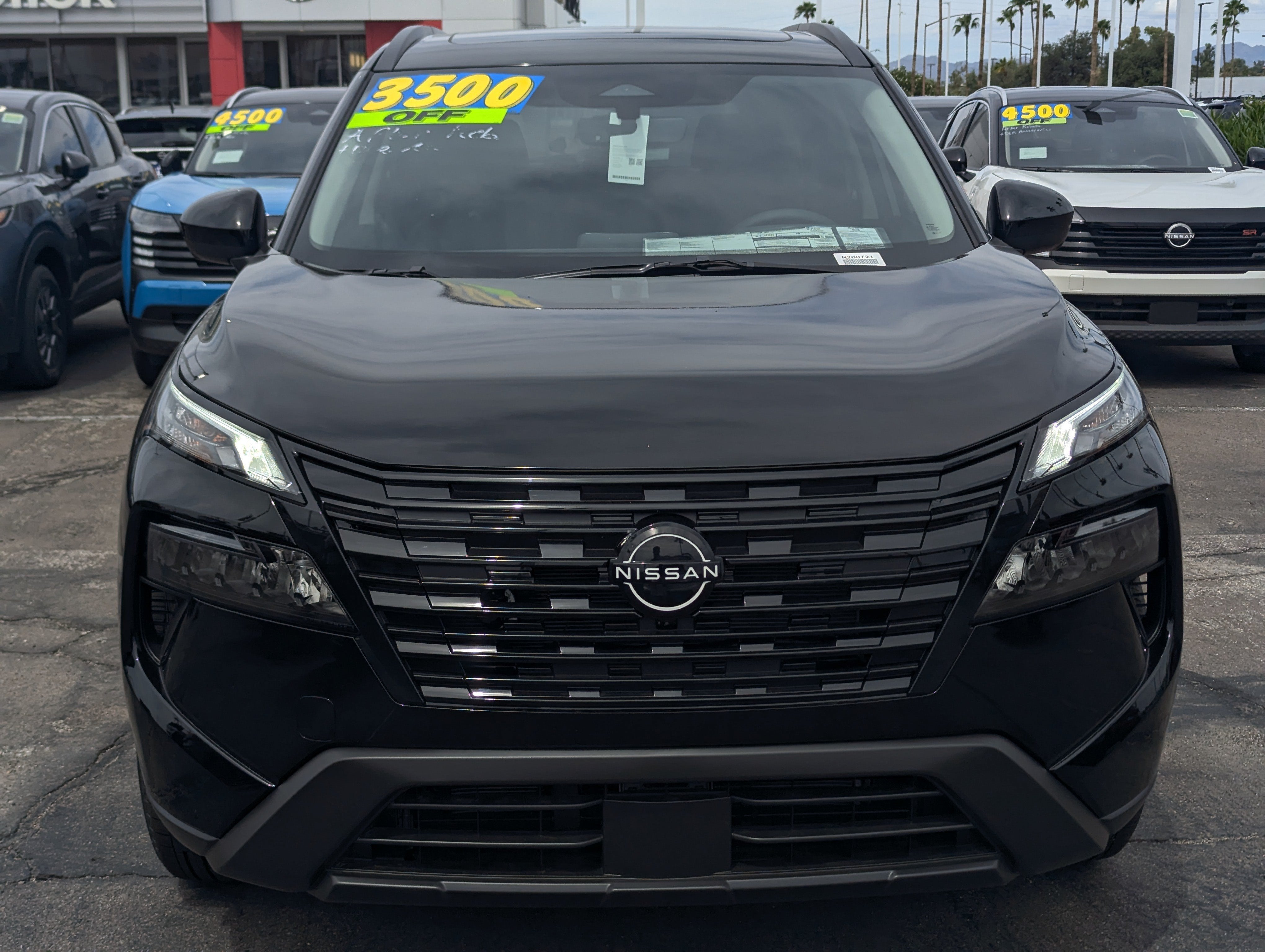 2026 Nissan Rogue Dark Armor