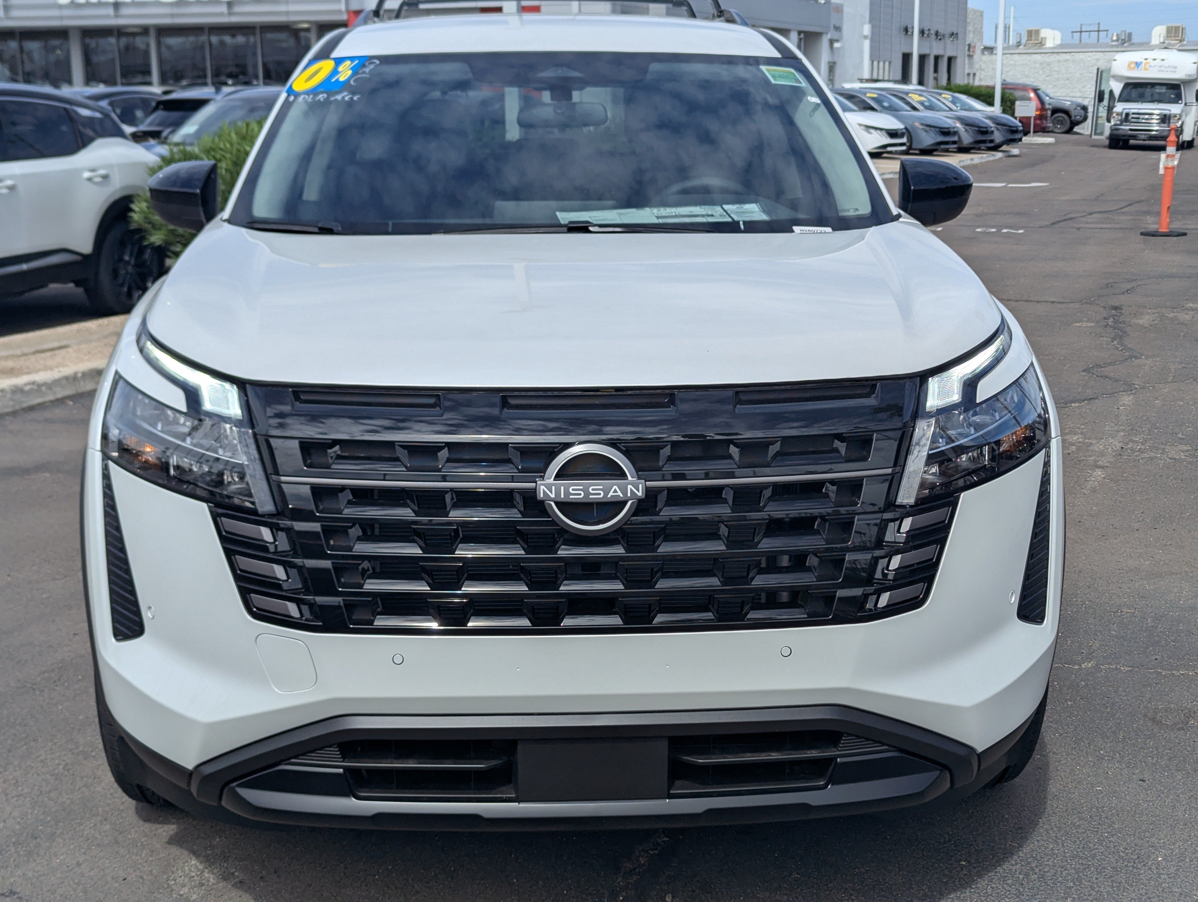 2026 Nissan Pathfinder SV