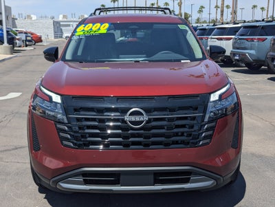 2026 Nissan Pathfinder SL