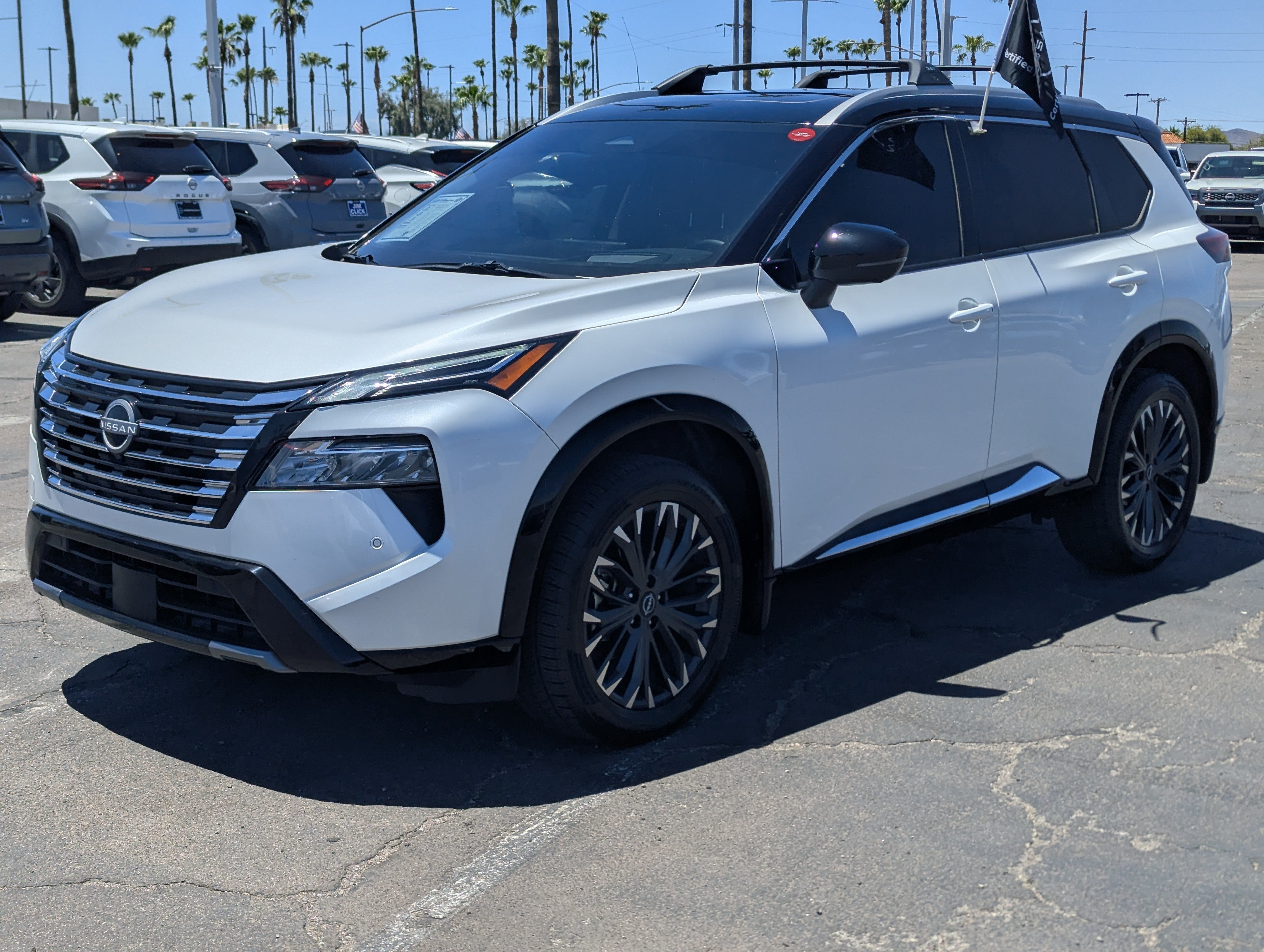 2025 Nissan Rogue Platinum