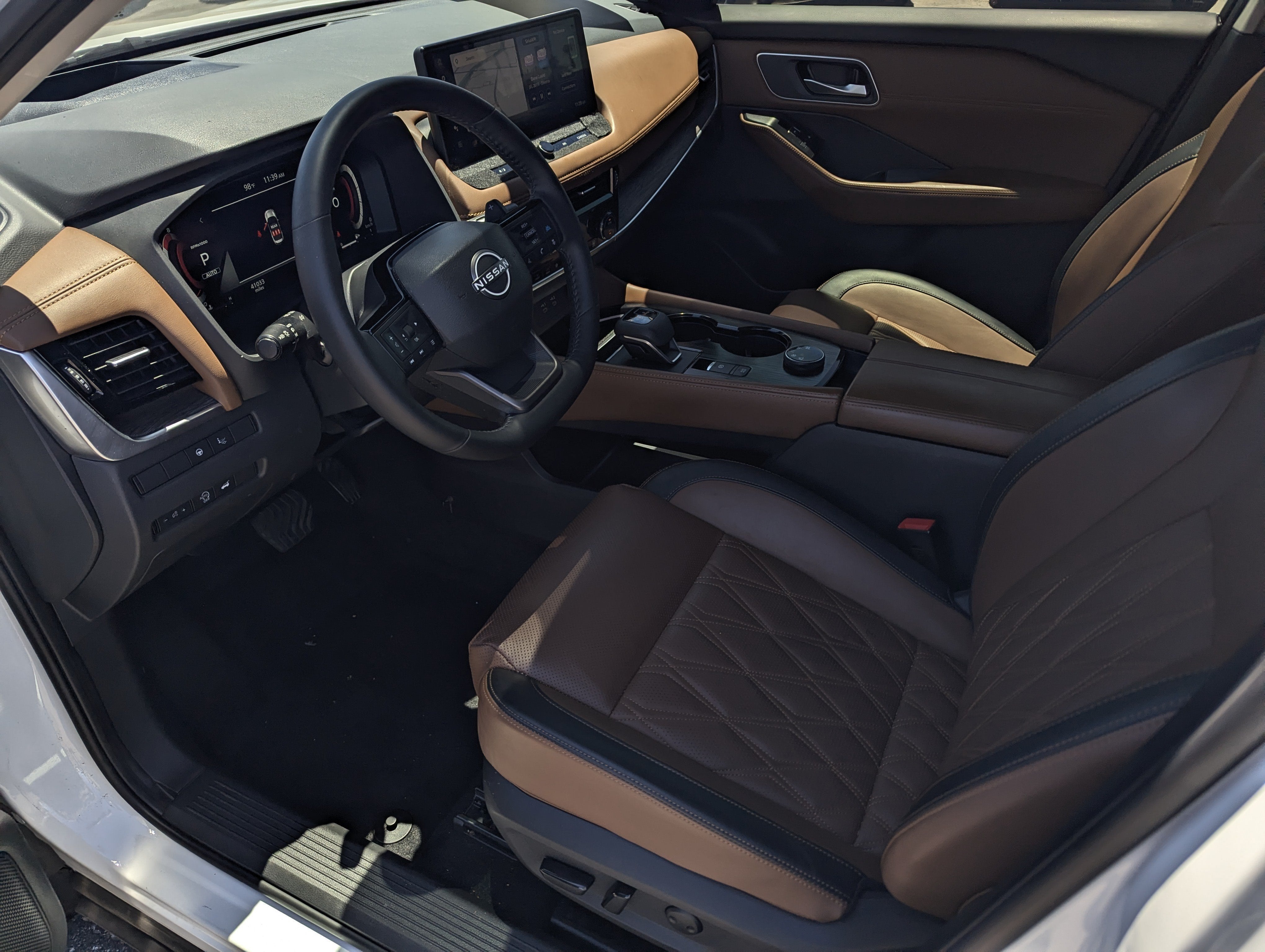 2025 Nissan Rogue Platinum