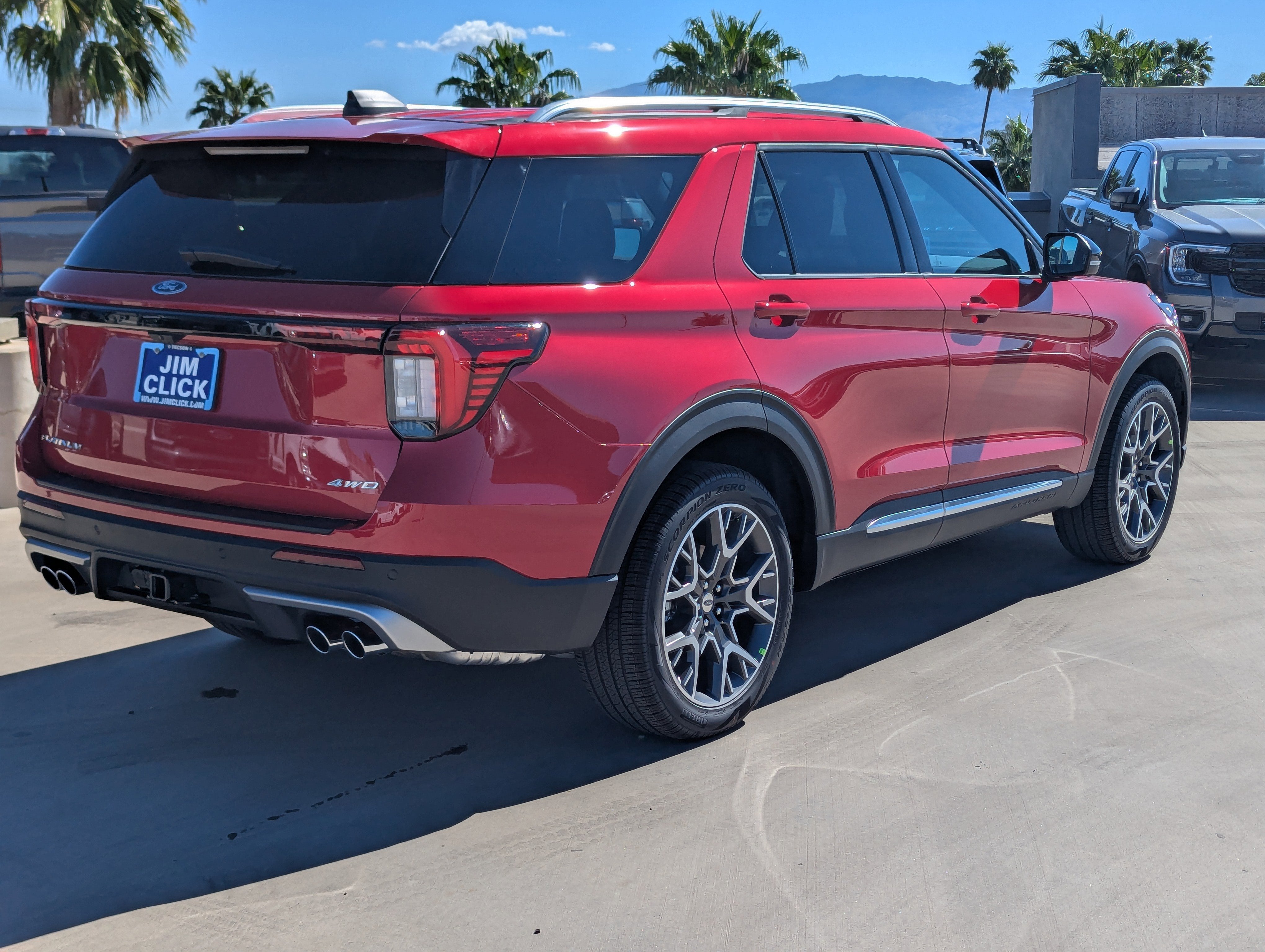 2025 Ford Explorer Platinum