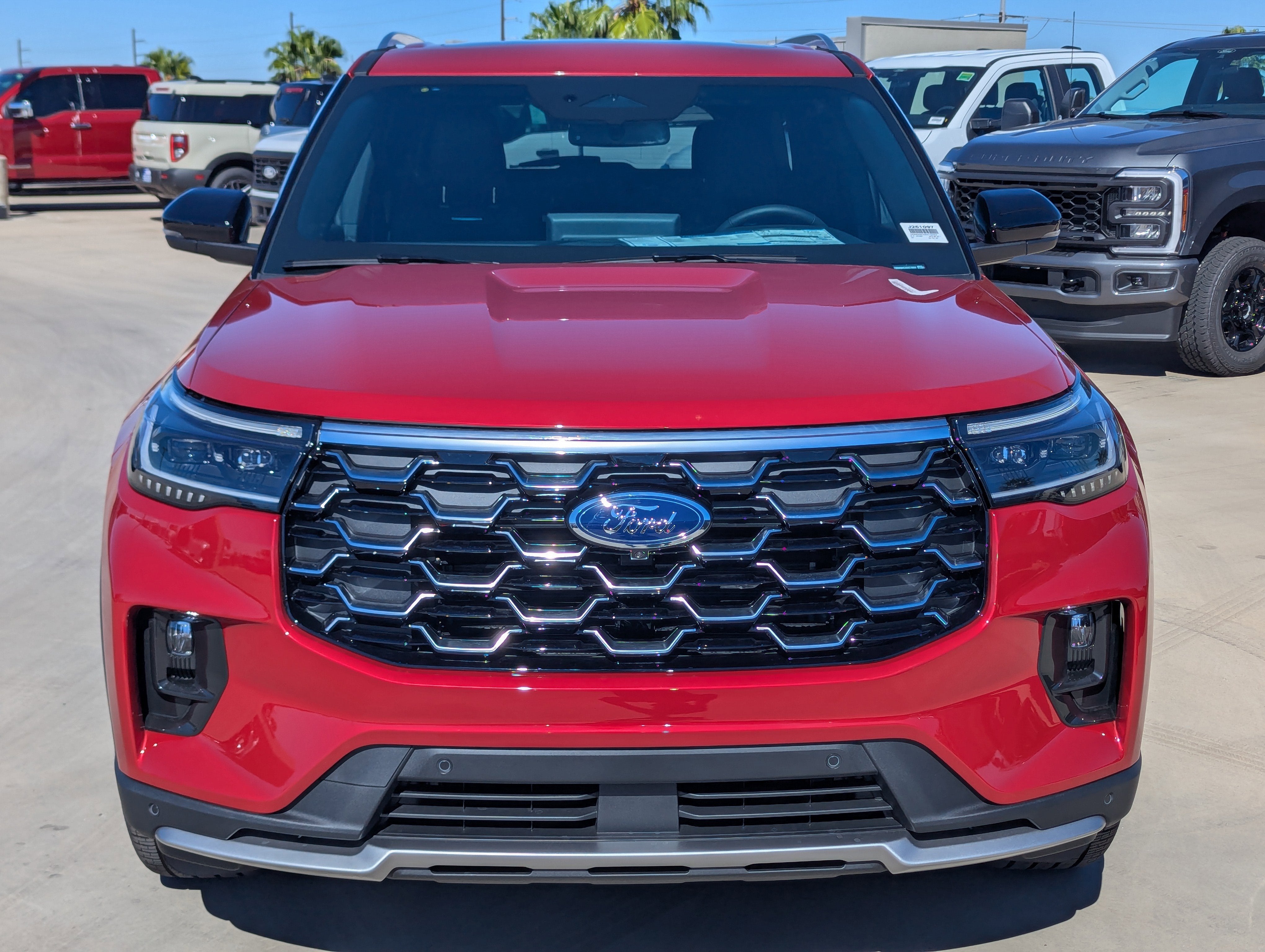 2025 Ford Explorer Platinum