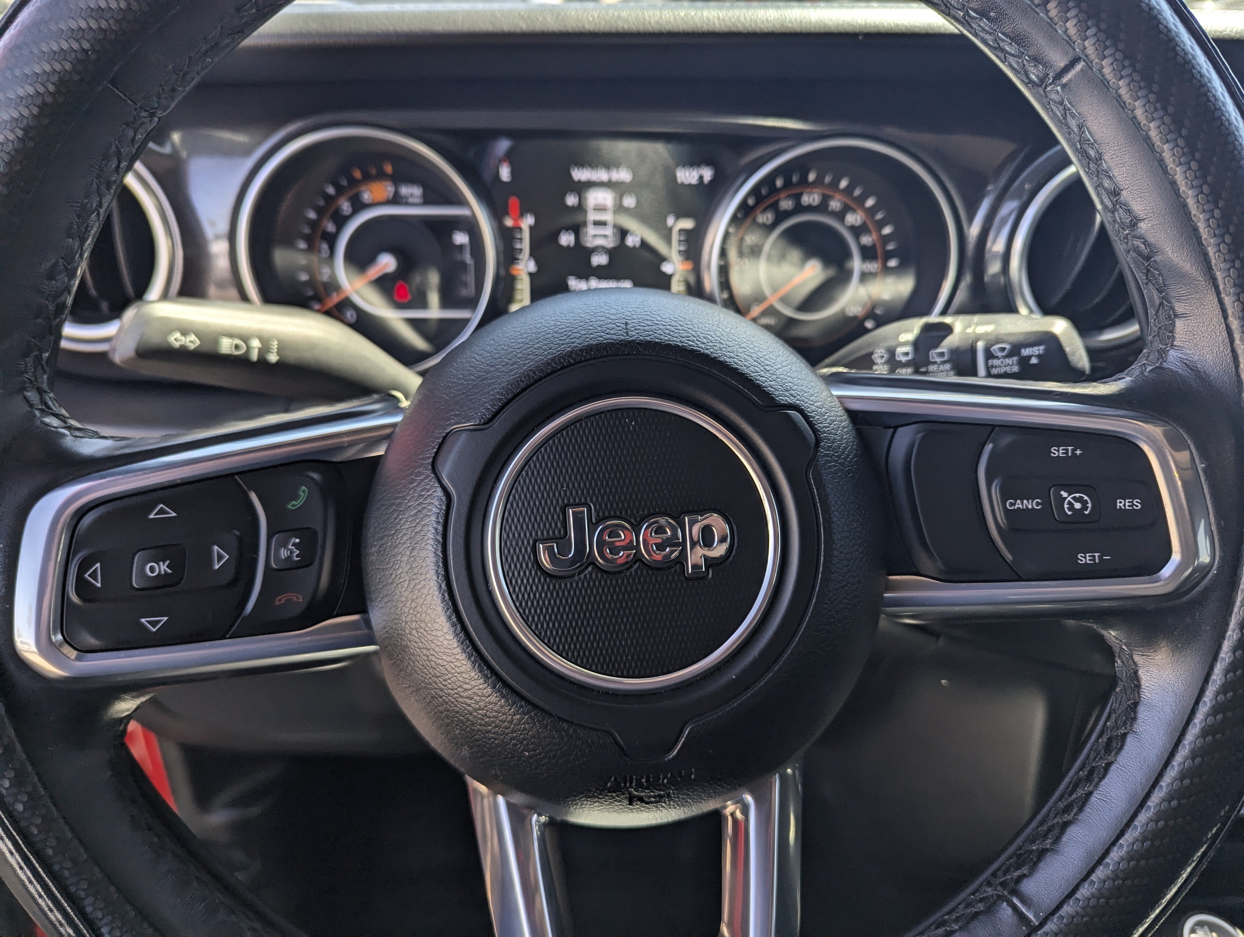 2020 Jeep Wrangler Unlimited Sahara Altitude