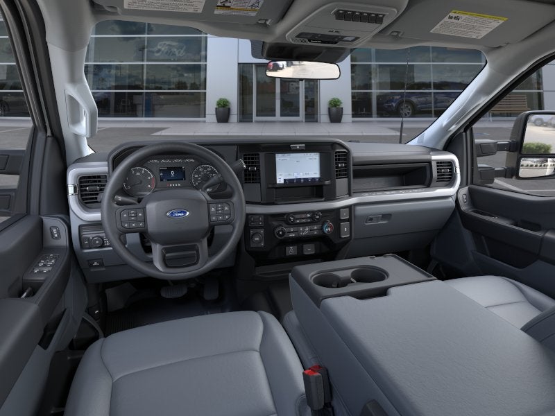 2026 Ford Super Duty F-350 DRW Base