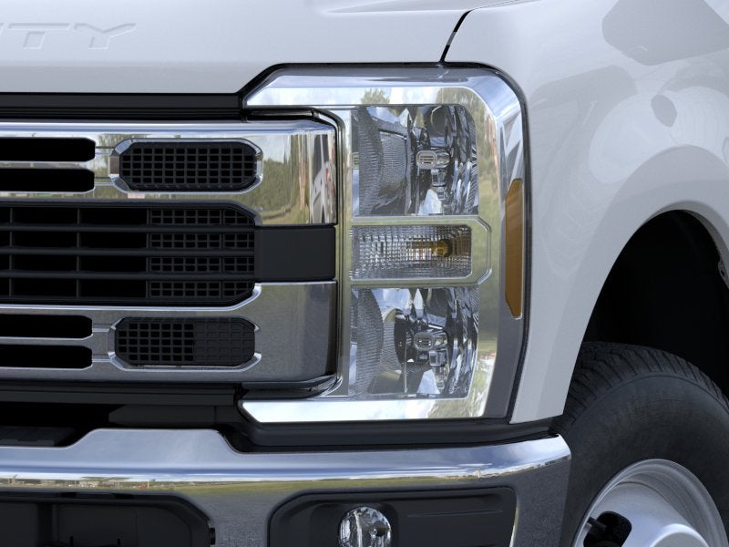 2026 Ford Super Duty F-350 DRW Base
