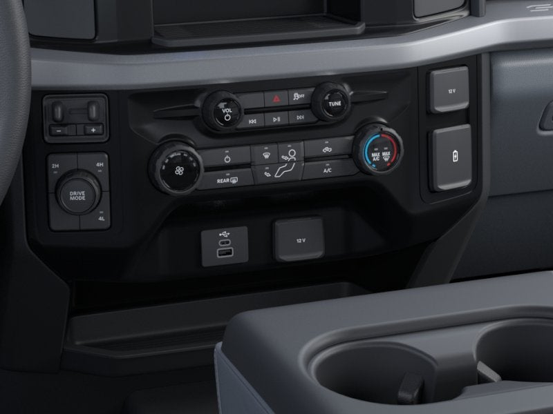 2026 Ford Super Duty F-350 DRW XL