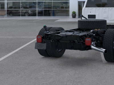 2025 Ford Super Duty F-450 DRW XLT