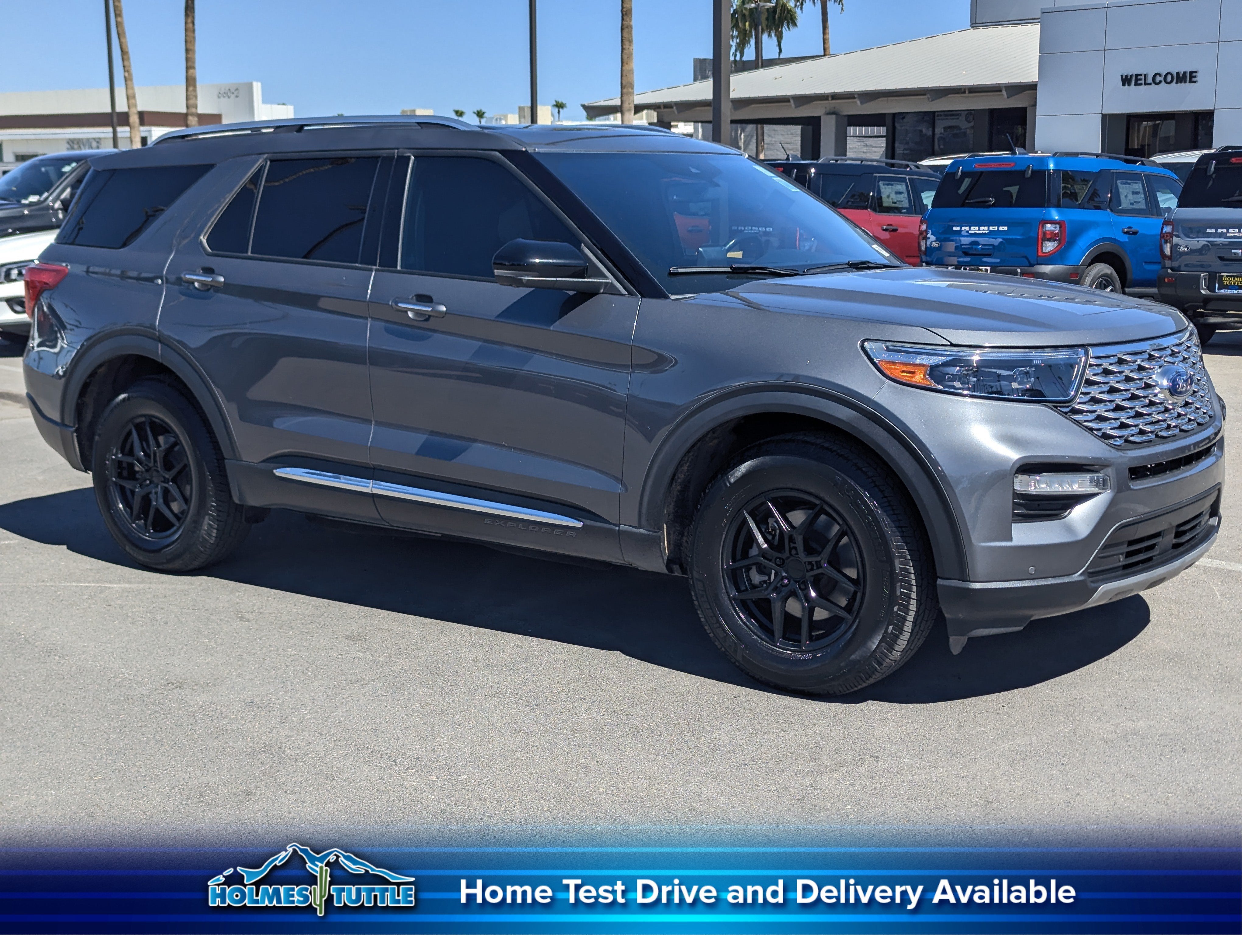 2023 Ford Explorer Platinum