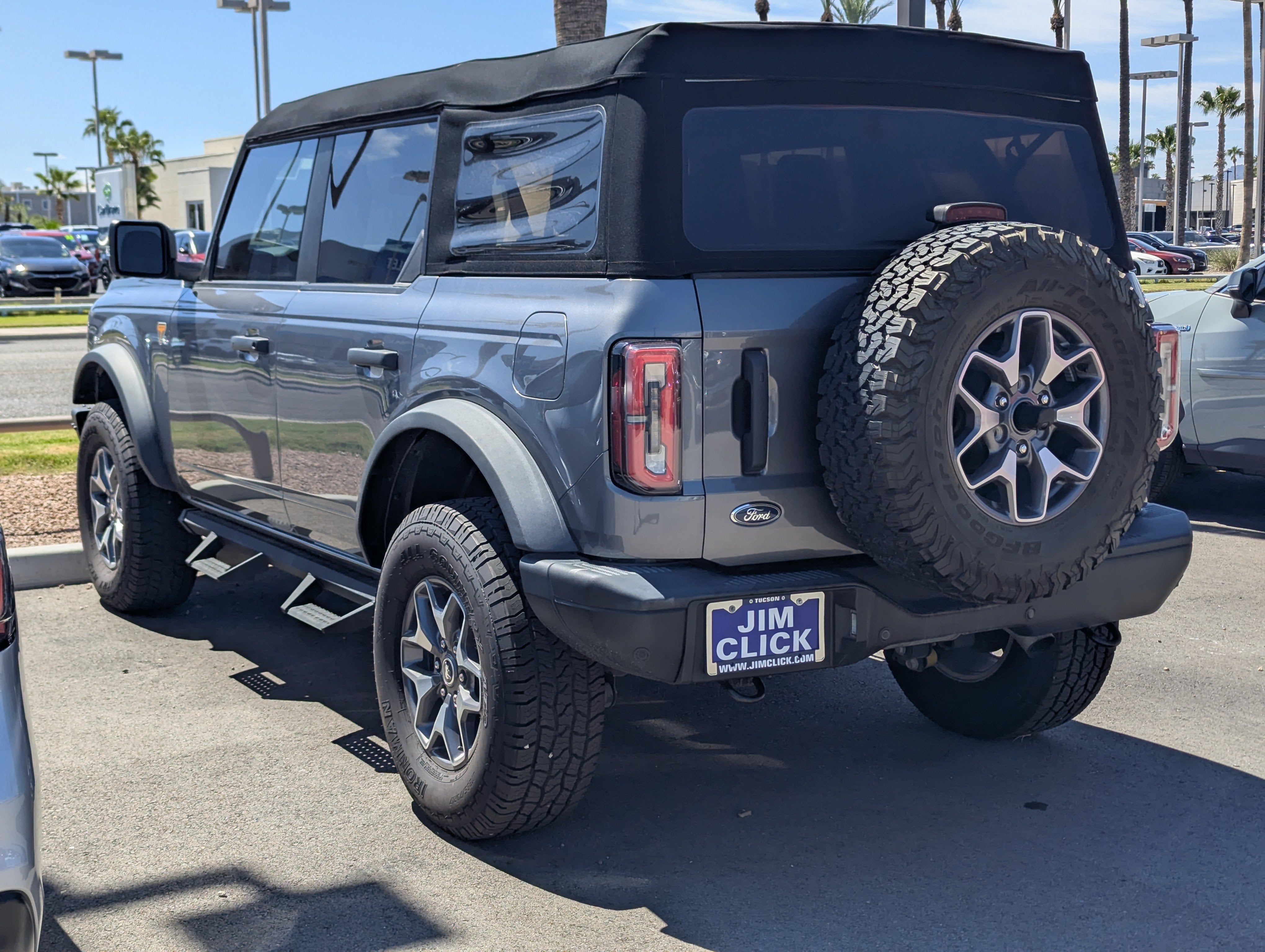 2023 Ford Bronco Badlands