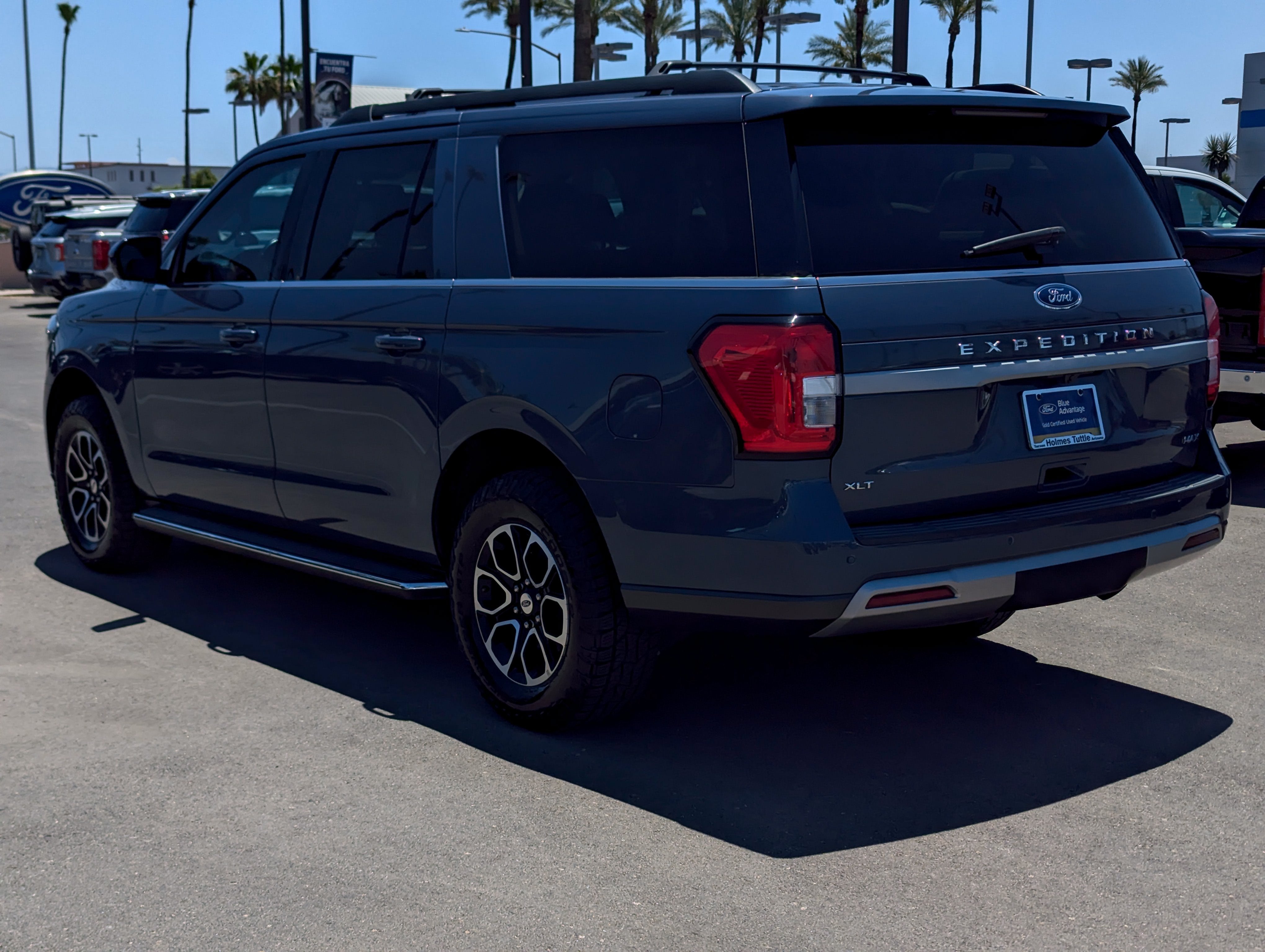 2022 Ford Expedition Max XLT