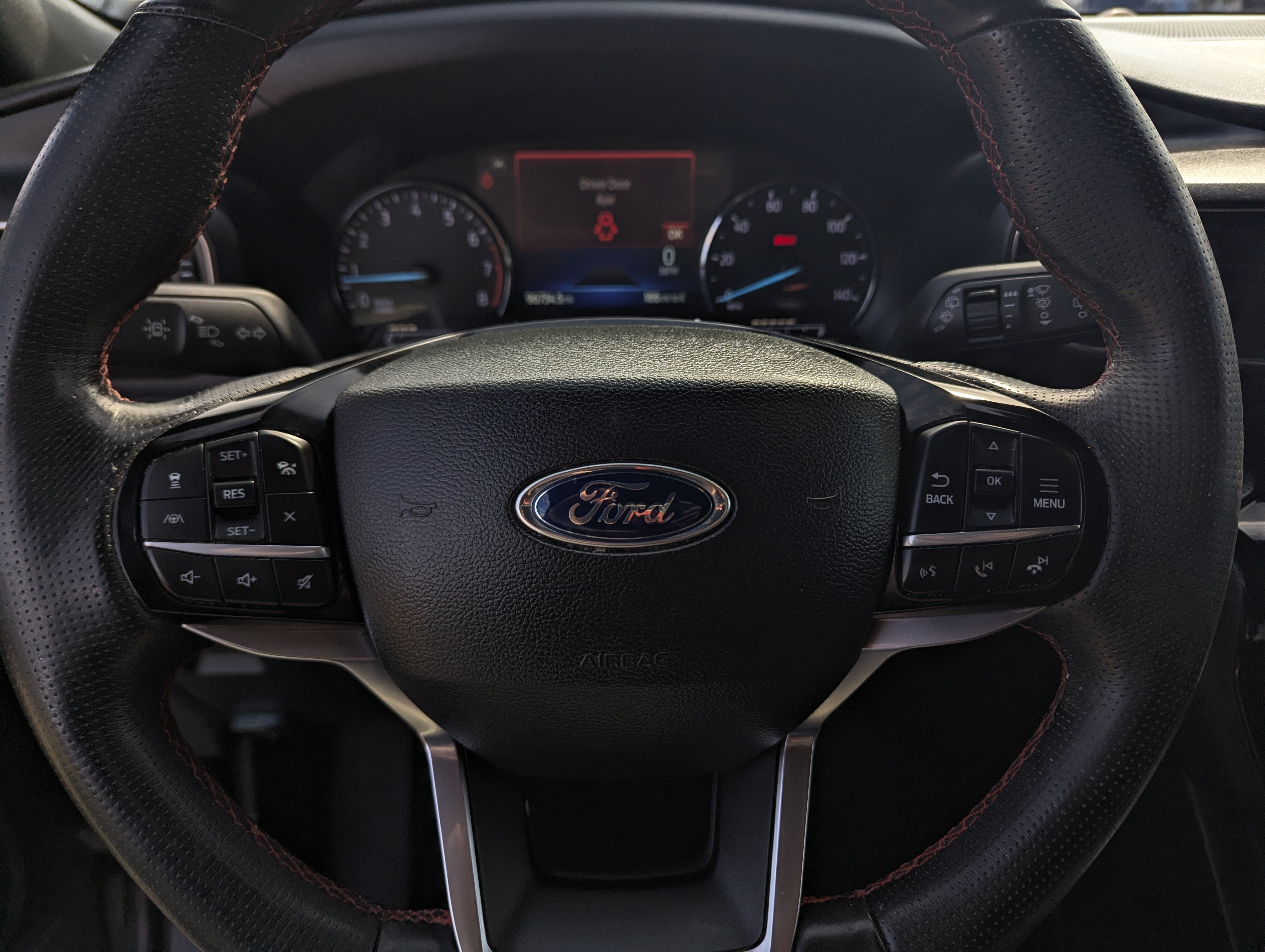 2022 Ford Explorer ST-Line