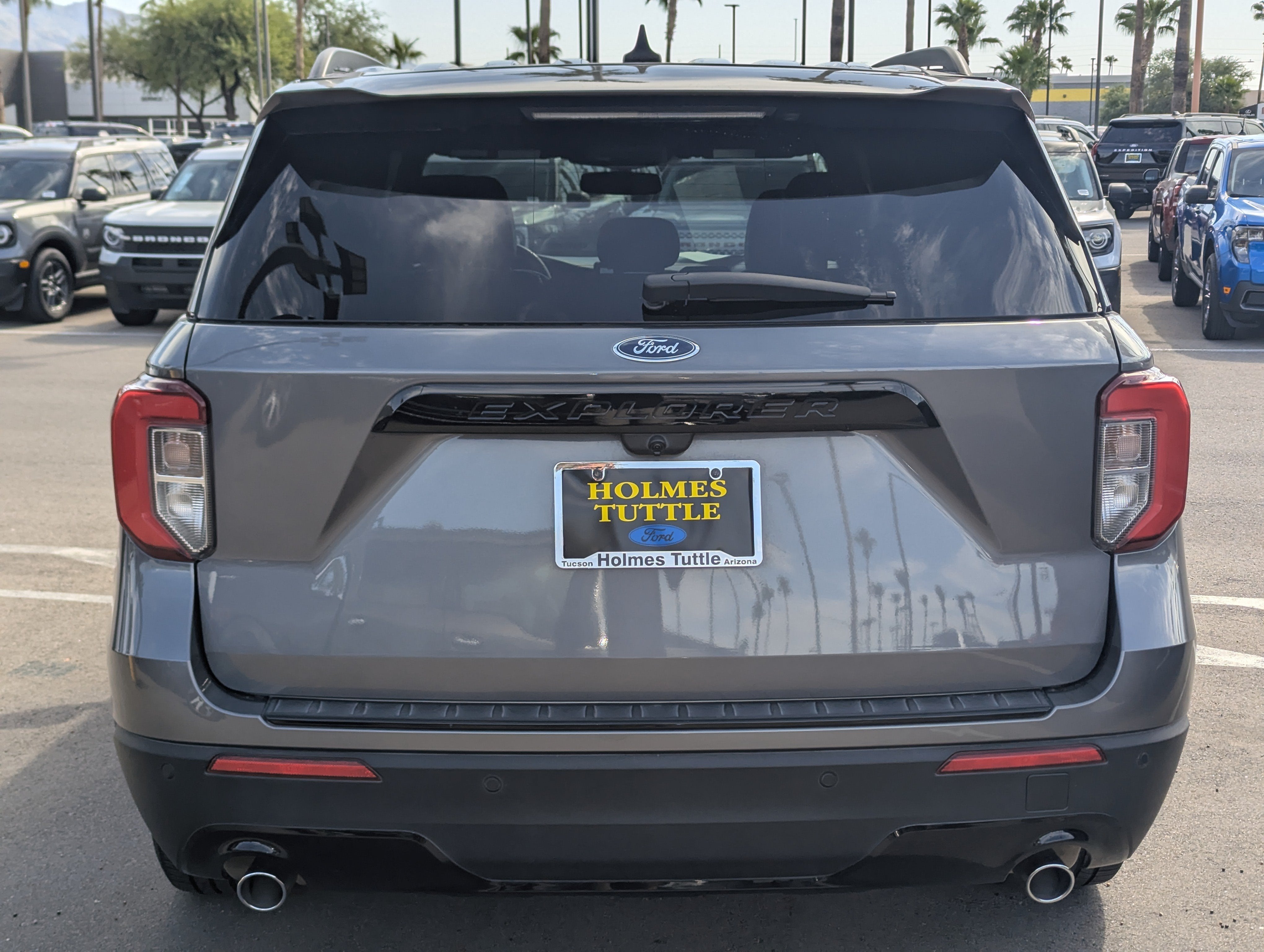 2022 Ford Explorer ST-Line