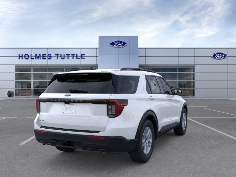 2026 Ford Explorer Base