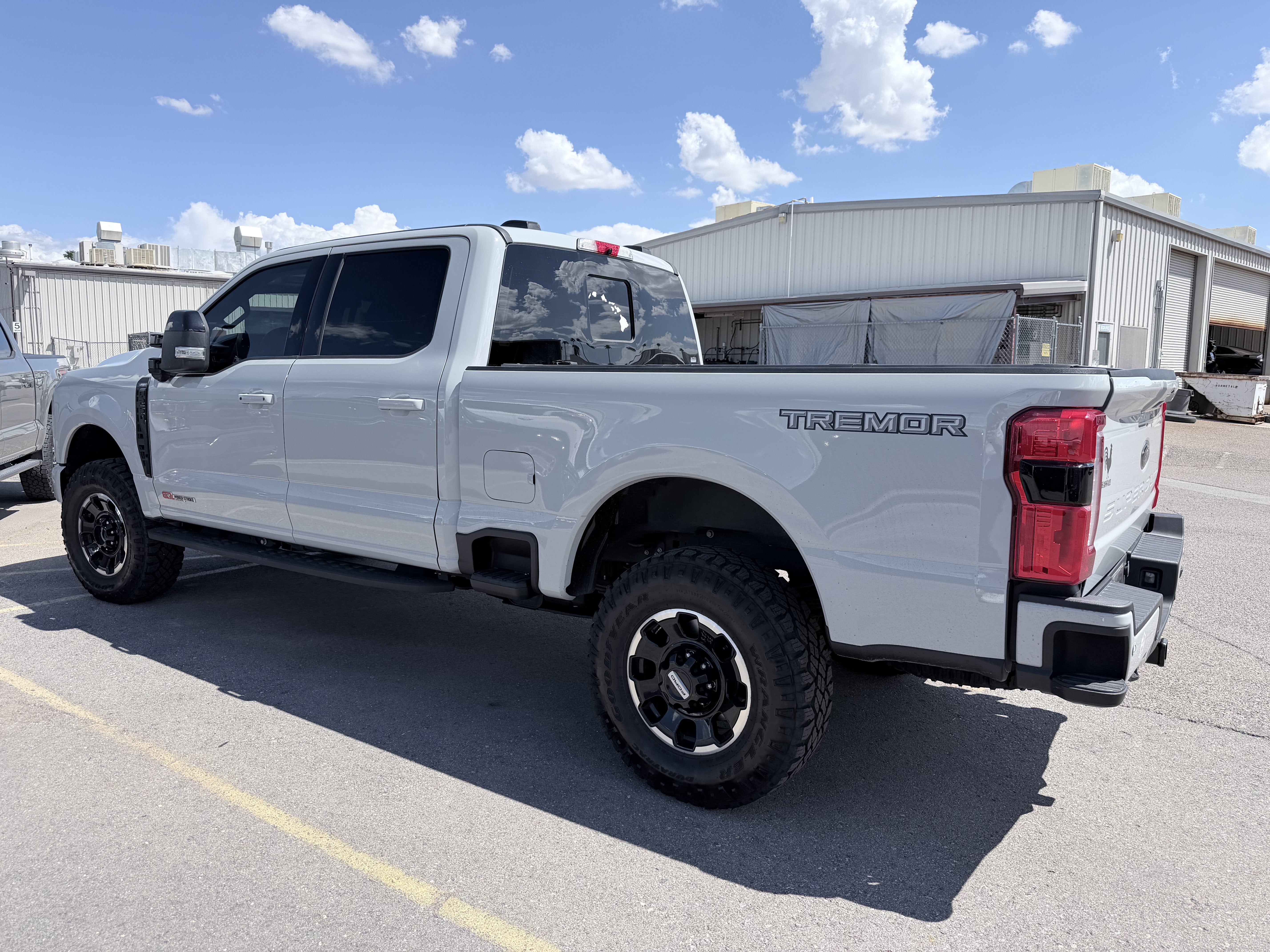 2025 Ford Super Duty F-250 SRW LARIAT