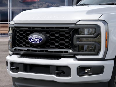 2027 Ford Super Duty F-350 SRW XL