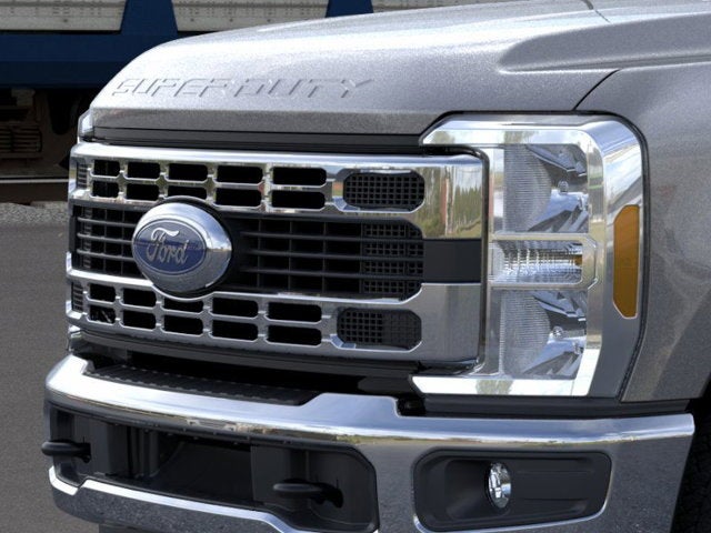 2026 Ford Super Duty F-350 SRW XLT