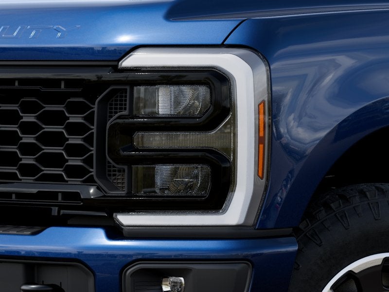 2027 Ford Super Duty F-350 SRW XLT