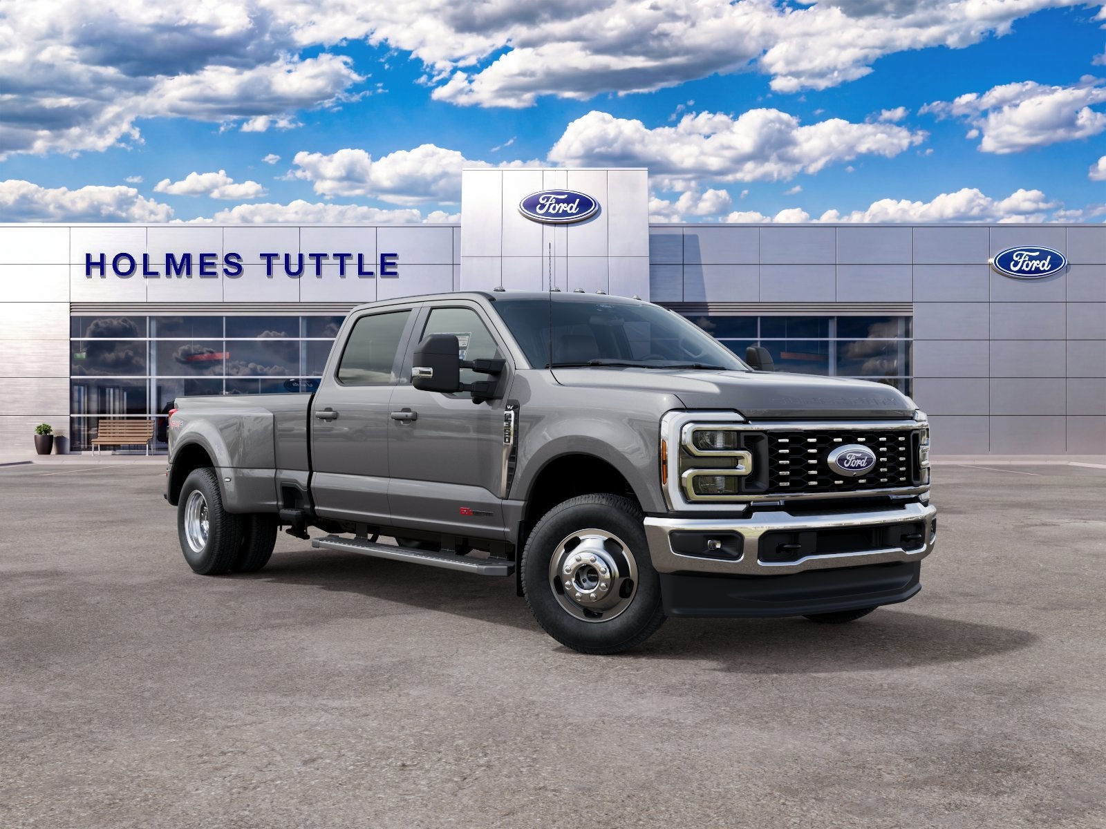 2027 Ford Super Duty F-350 DRW XLT