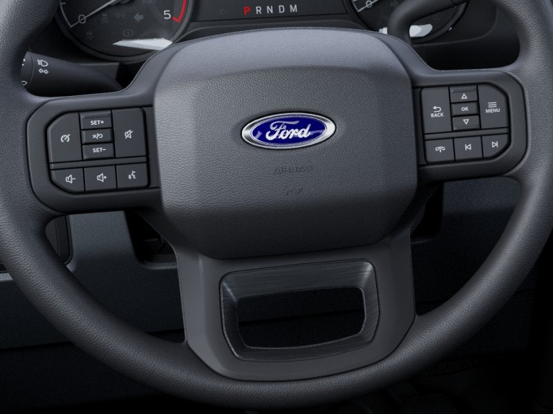 2027 Ford Super Duty F-350 DRW XL