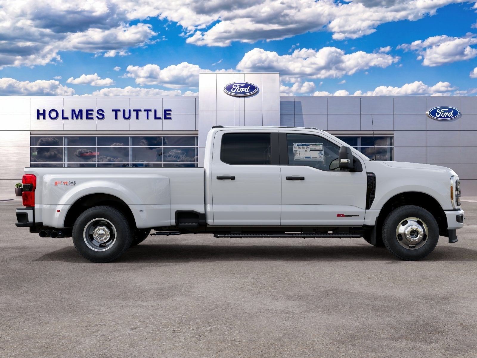 2027 Ford Super Duty F-350 DRW XL