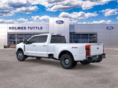 2026 Ford Super Duty F-350 DRW LARIAT