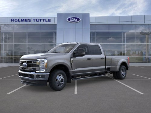 2026 Ford Super Duty F-350 DRW Base