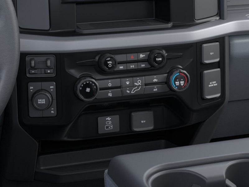 2026 Ford Super Duty F-350 DRW XL