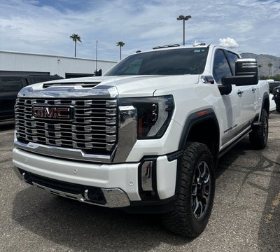 2024 GMC Sierra 2500HD Denali